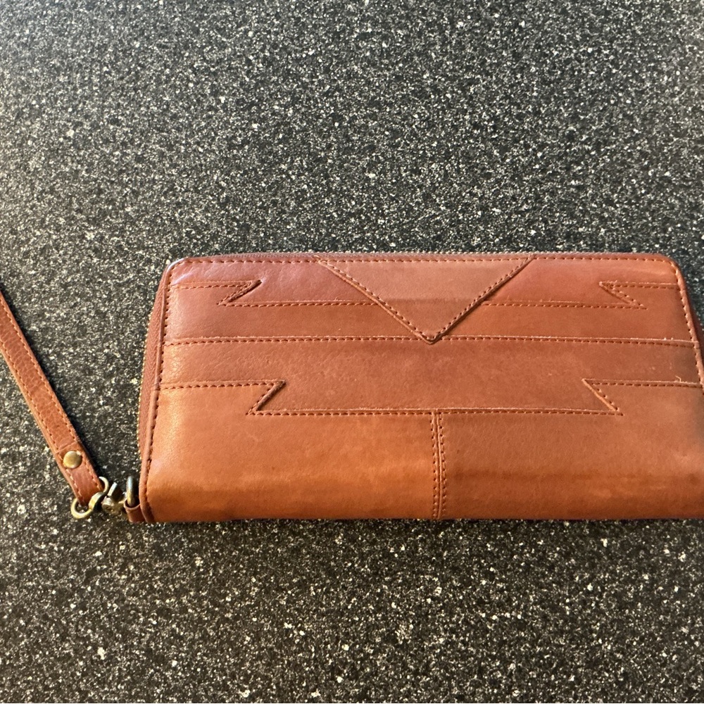 Brown Leather women's wristlet/wallet